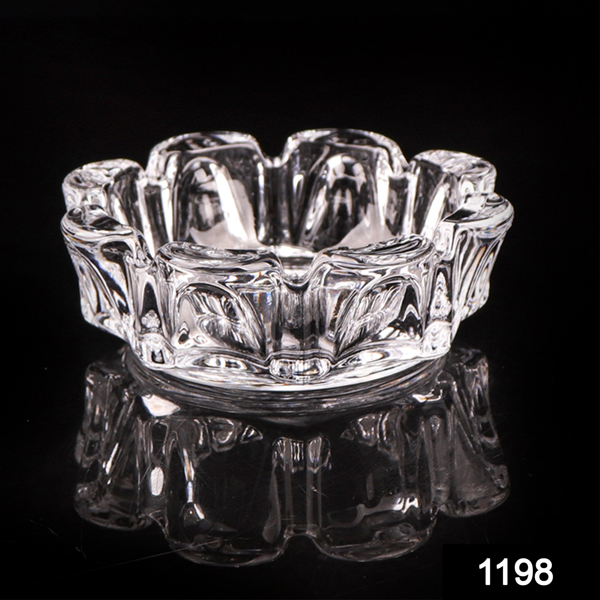 1198 Crystal Quality Glass Ash Tray - SkyShopy 1198 Crystal Quality Glass Ash Tray - SkyShopy